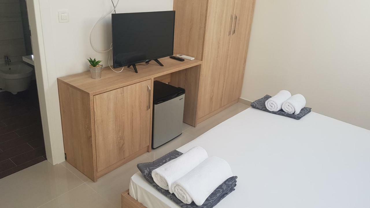 ביוגראד נה מורו Elizabeta Deluxe Rooms מראה חיצוני תמונה
