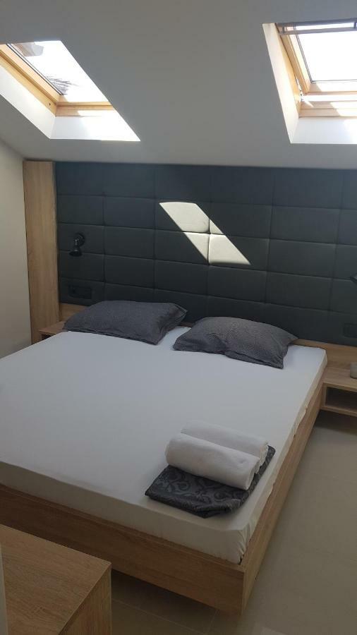 ביוגראד נה מורו Elizabeta Deluxe Rooms מראה חיצוני תמונה
